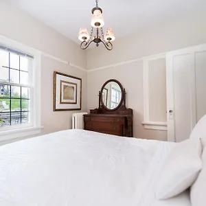 https://the-craigmyle.hotels-victoria.net