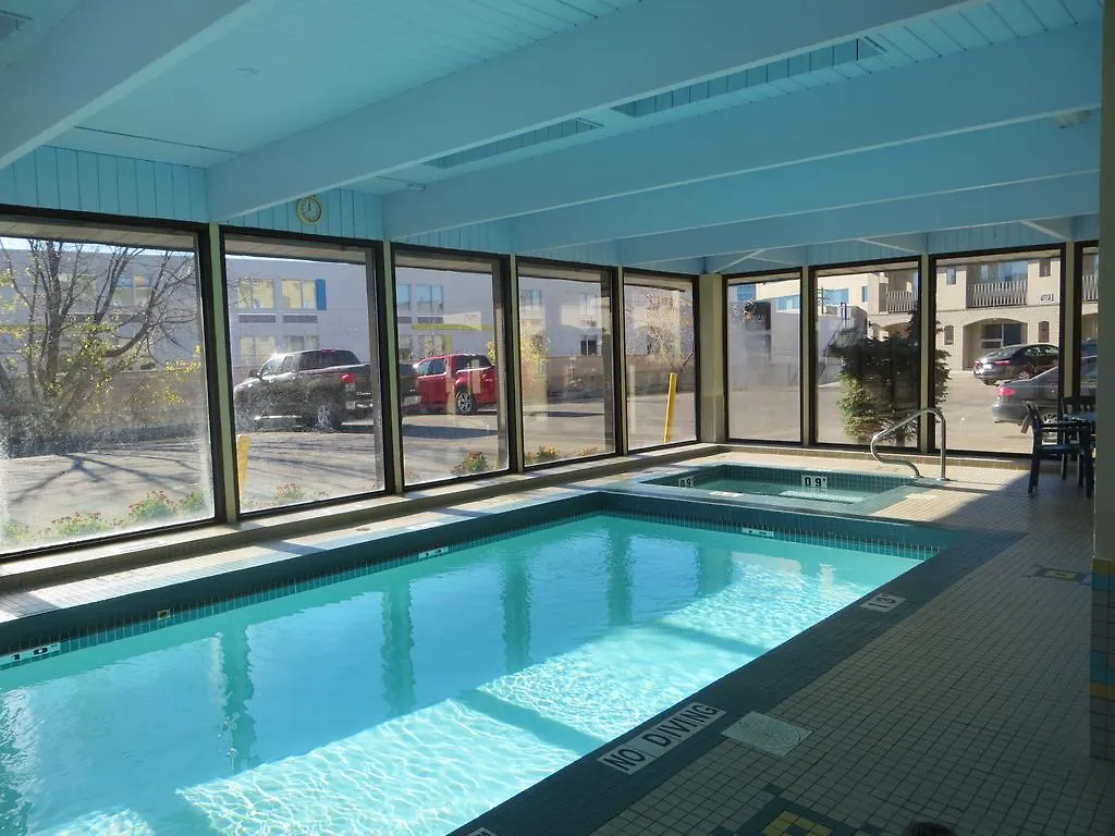 Ramada Limited Calgary Hotel