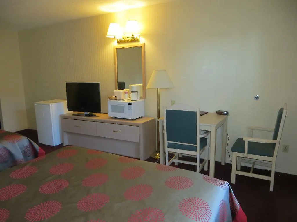 Ramada Limited Calgary Hotel