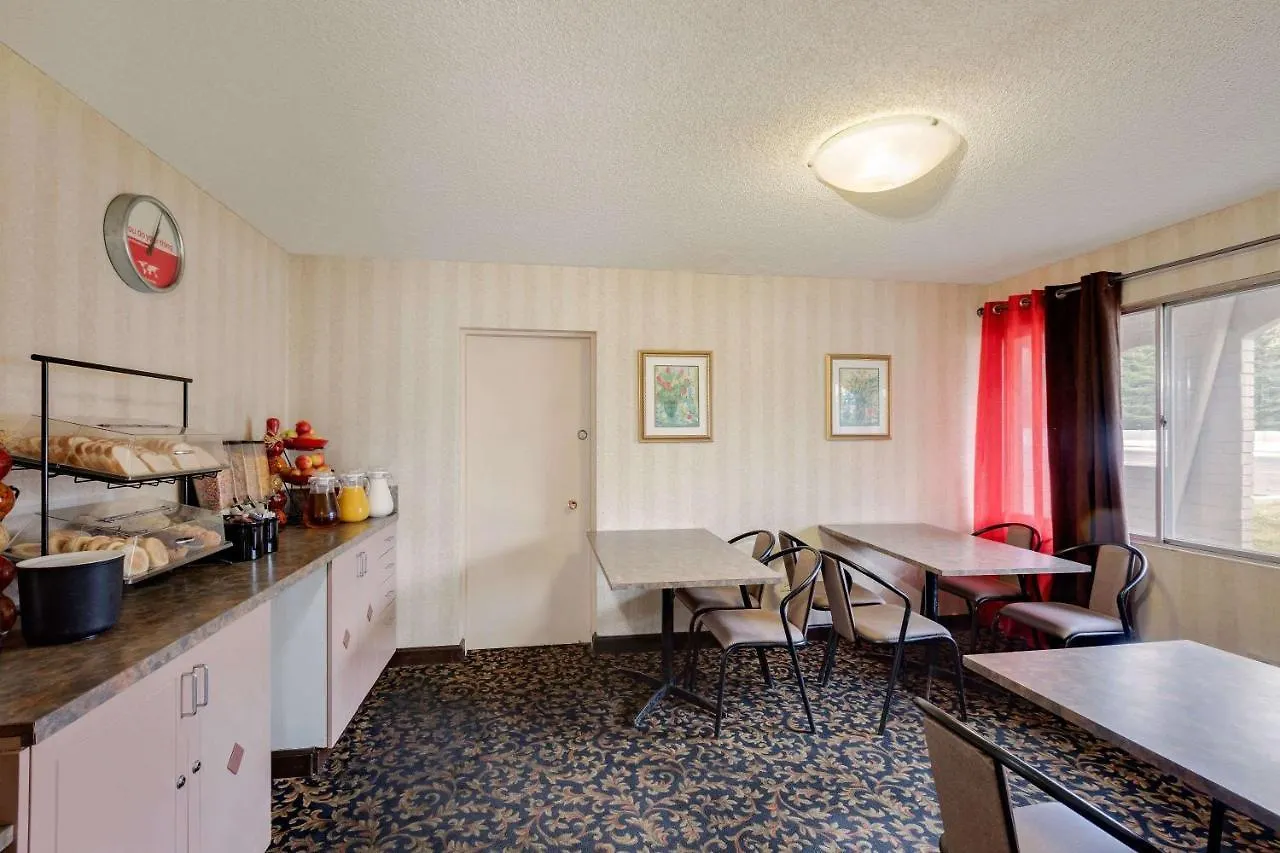 Ramada Limited Calgary Hotel