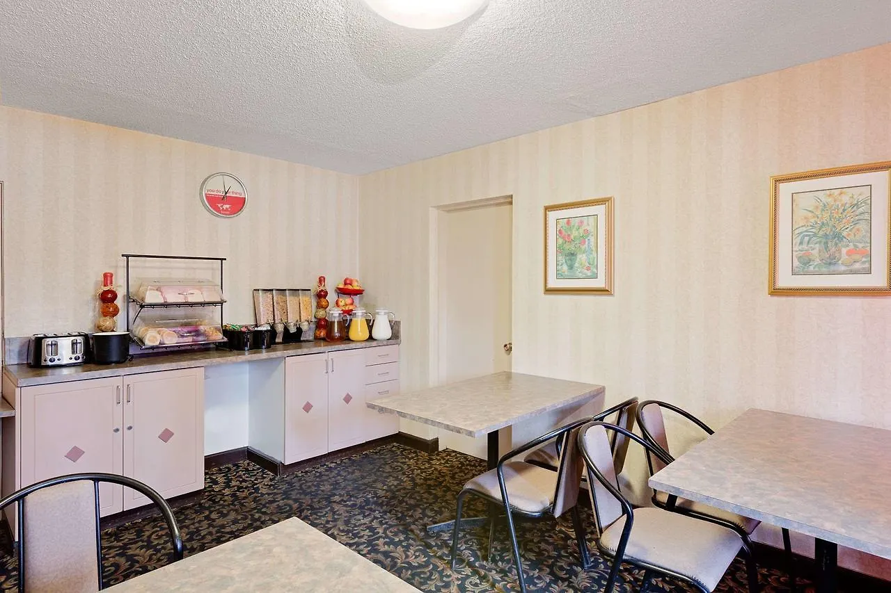 Ramada Limited Calgary Hotel