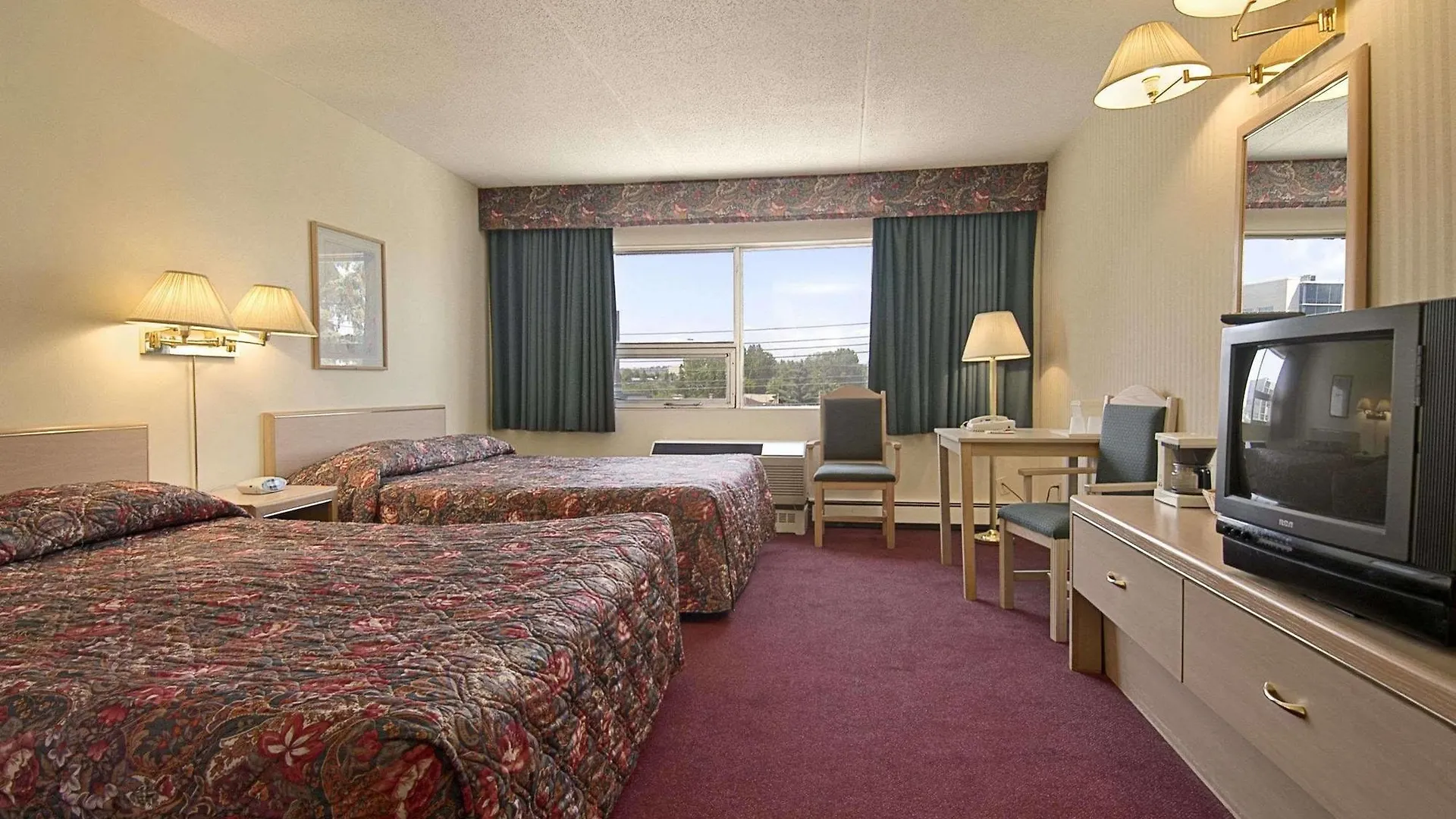 Ramada Limited Calgary Hotel